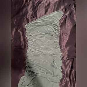 Elegant One-Shoulder Green Dress